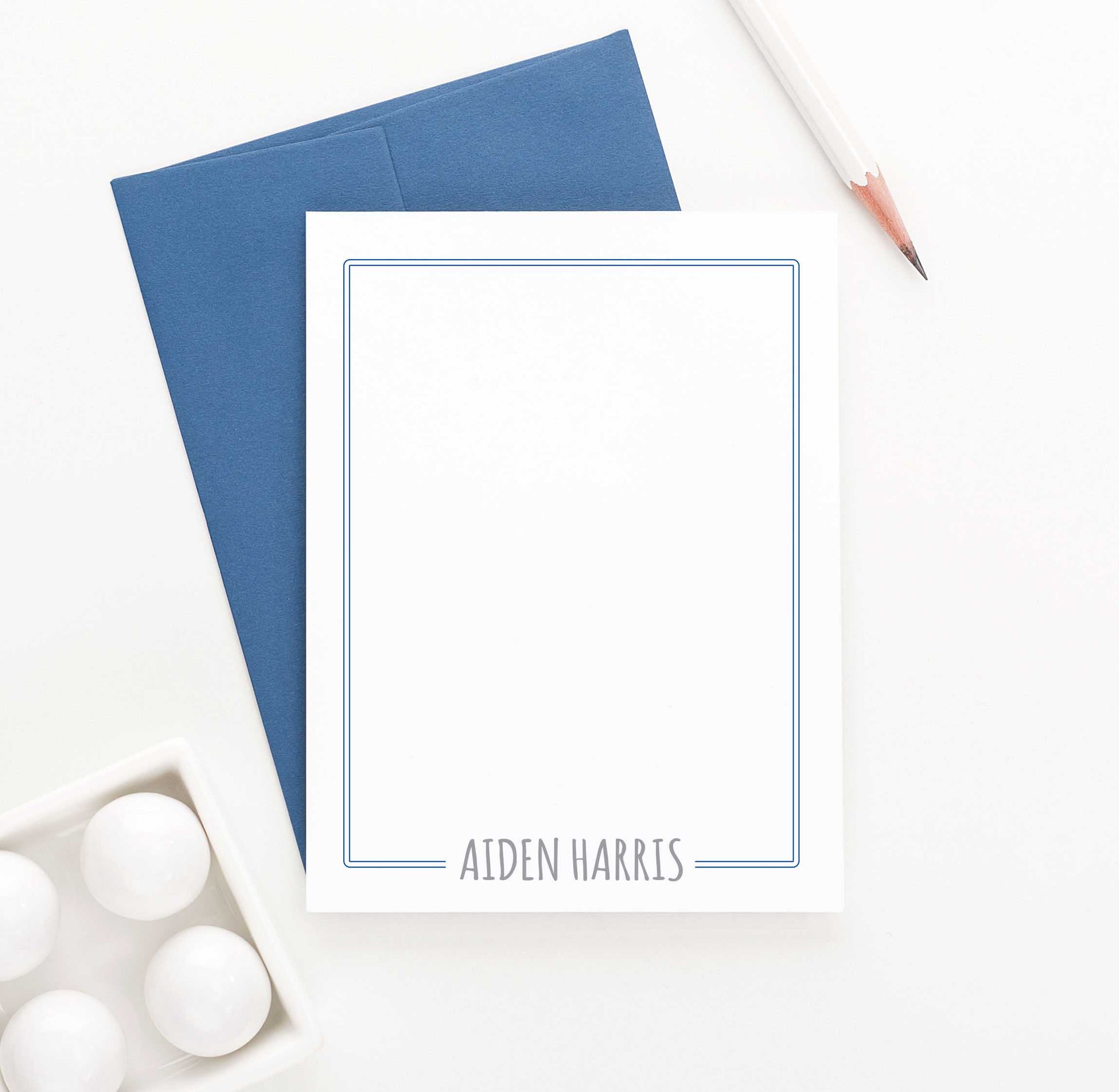 Simple Border Personalized Note Cards for Men and Women - Modern Pink Paper